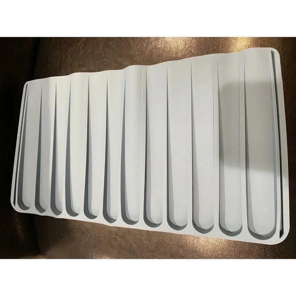 Kraus Kitchen SelfDraining Silicone Drying Mat Cyan Blue New14-3/4 x 8-1/8 x 1/2 - Picture 11 of 13